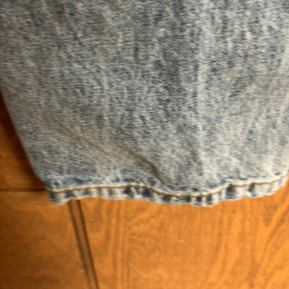 Princess Polly light wash straight leg cross button fly jeans US Women’s size 4 - Picture 11 of 14